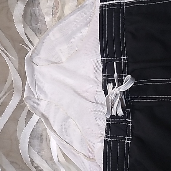 SPEEDO SWIM SHORTS- (MENS) - Picture 4 of 5